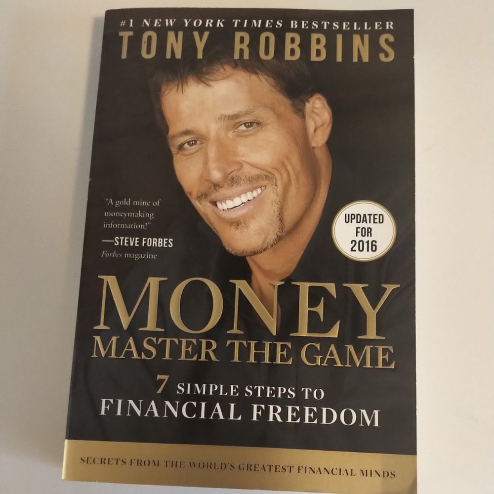 Money Master the Game by Tony Robbins Paperback